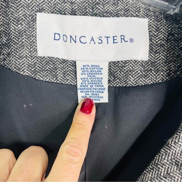 Doncaster black white wool herringbone preppy office academia blazer 8 - Picture 4 of 6